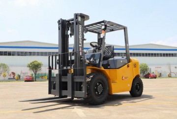 Xe nâng dầu Liugong 5 tấn CPCD50