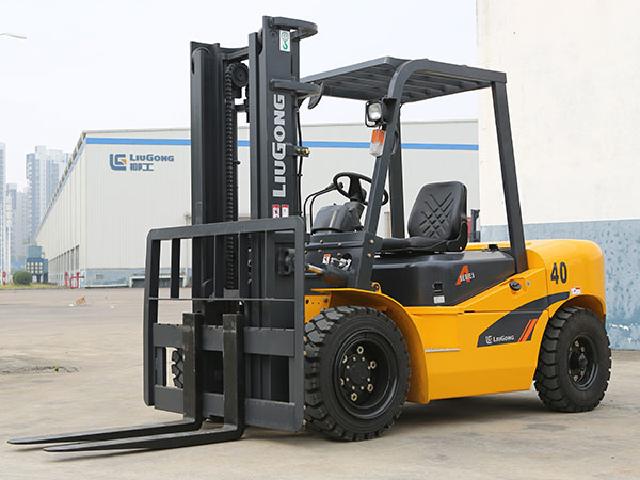 Xe nâng dầu Liugong 4 tấn CPCD40