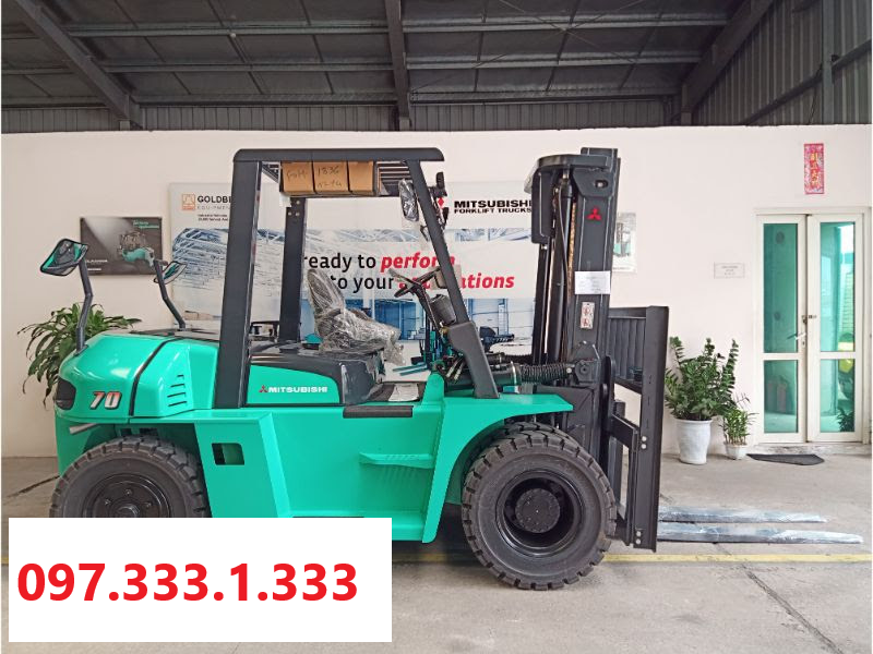 9 ƯU ĐIỂM VƯỢT TRỘI CỦA VIỆC SỬ DỤNG XE NÂNG MÁY DẦU